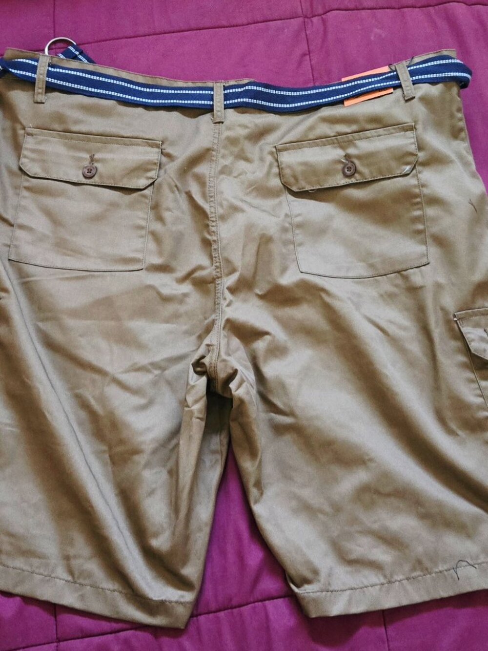Big and Tall Huntington Beach Club Mens Cargo Shorts - Picture 2 of 6